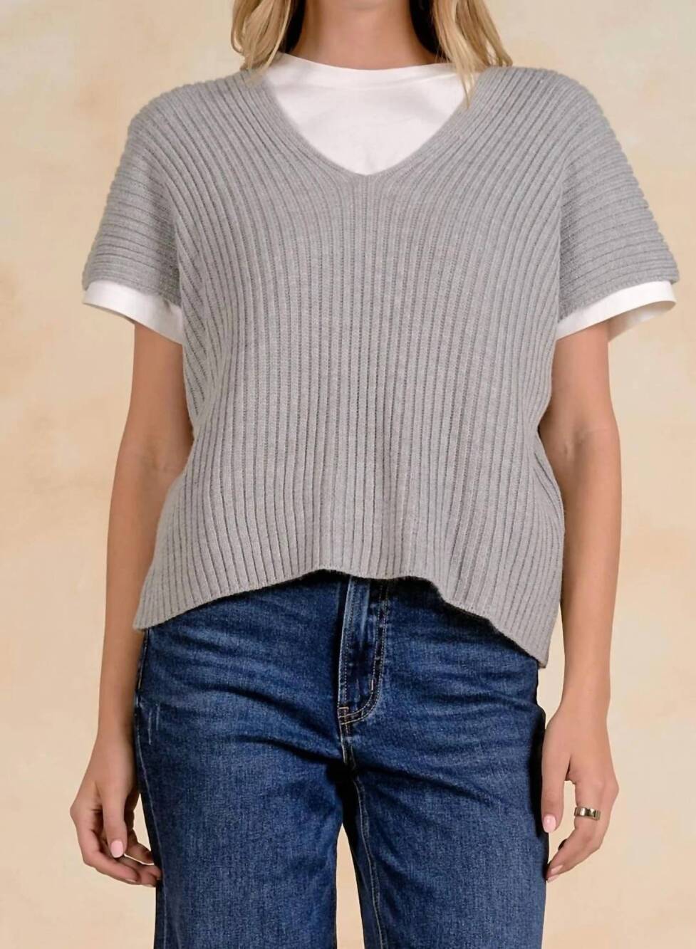 NEW ELAN short sleeve oversized layered sweater top in grey